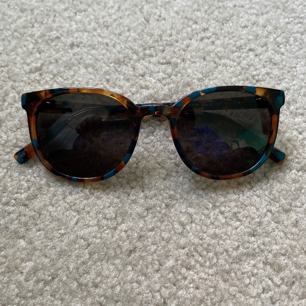 Warby Parker Gillian Sunglasses